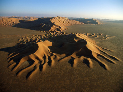 sand dunes empty quarter